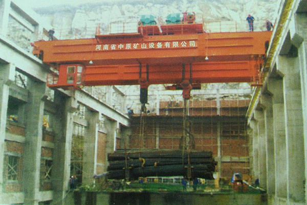 300、75t通用橋式起重機